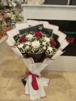 Classic Red Roses and White Chrysanthemum Bouquet