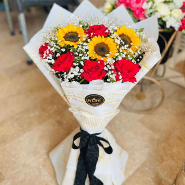 Classic Sunshine & Passion Bouquet